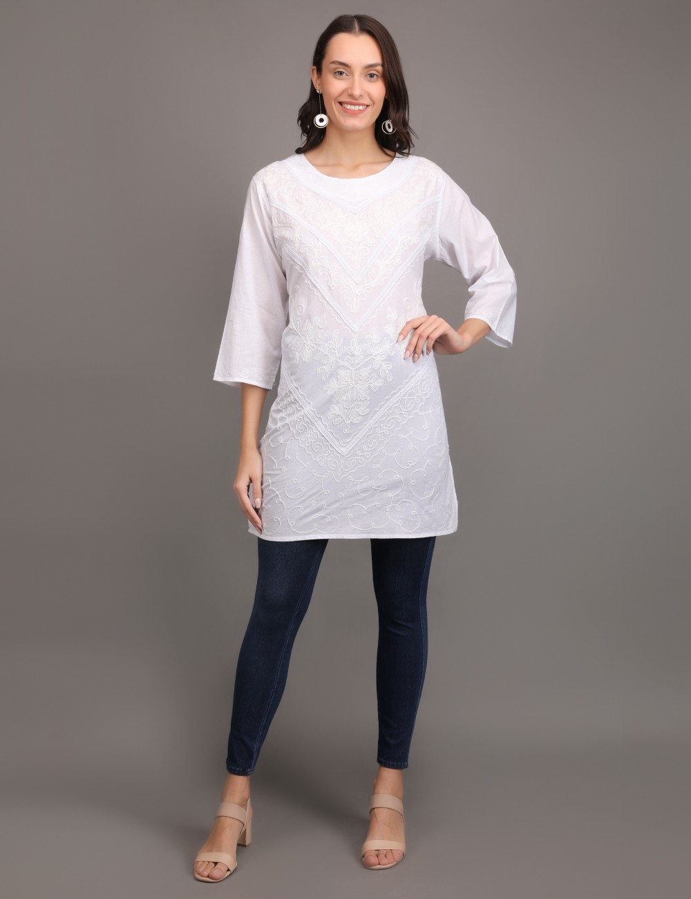 M-02 : Embroidered White Tunic