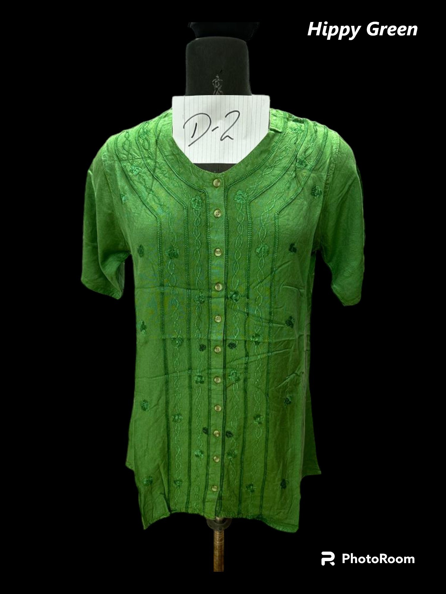 D-02 : Embroidered Button Up Top