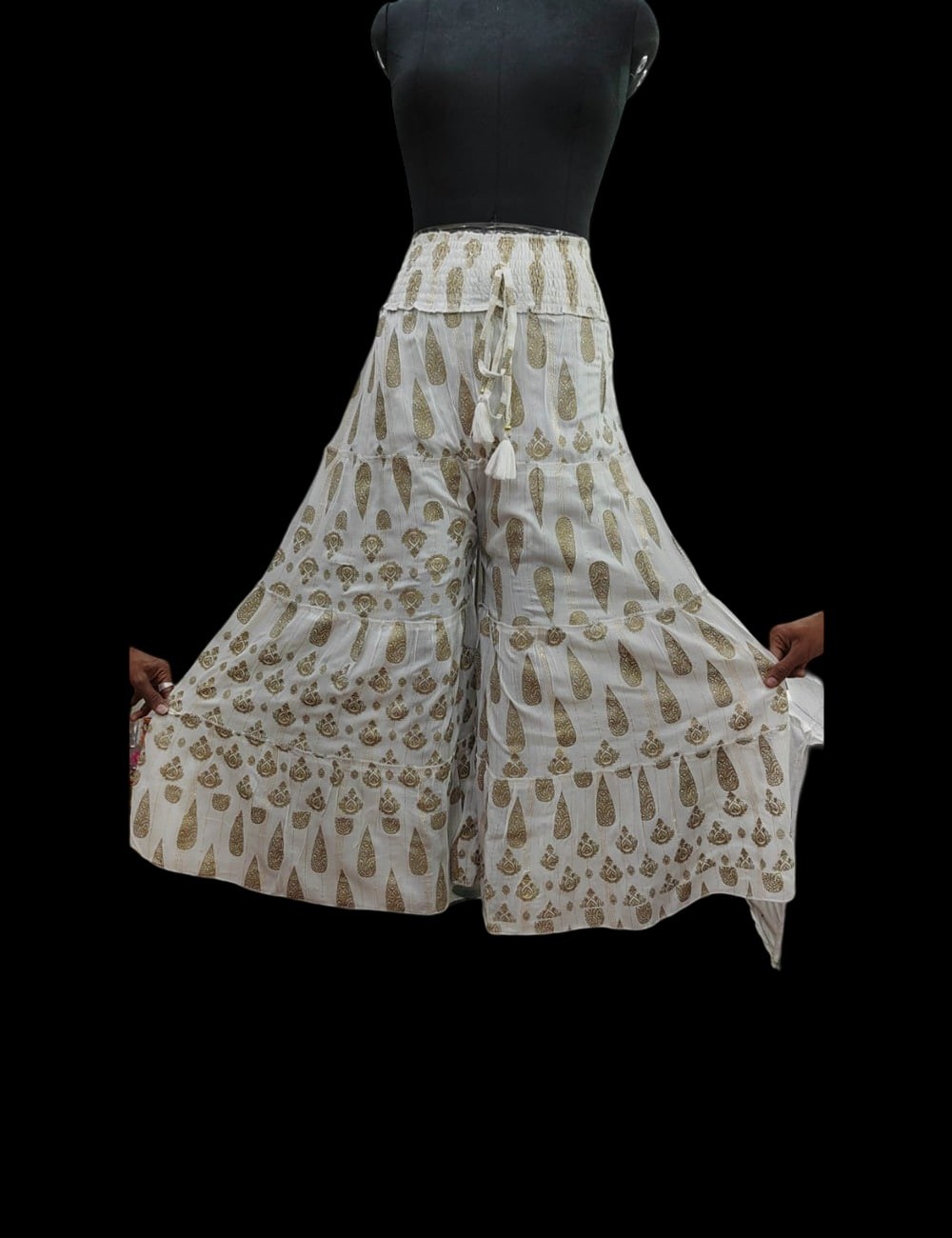 LI-02 : Stretchable Waist Paisley Print Palazzo