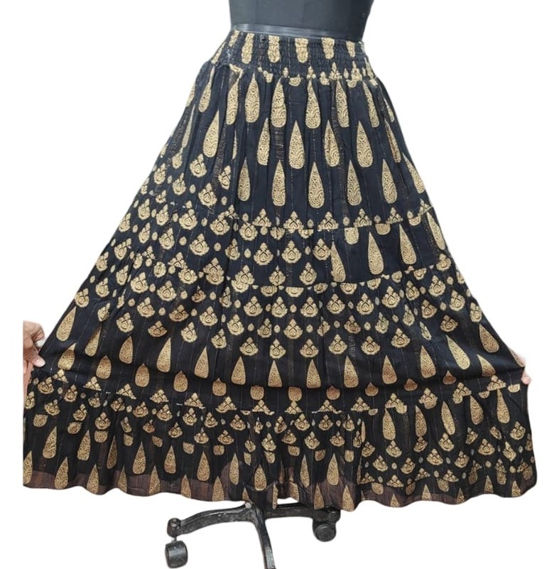 LI-03 : Stretchable Waist Paisley Print Skirt