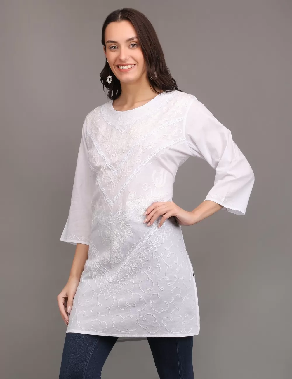 M-02 : Embroidered White Tunic