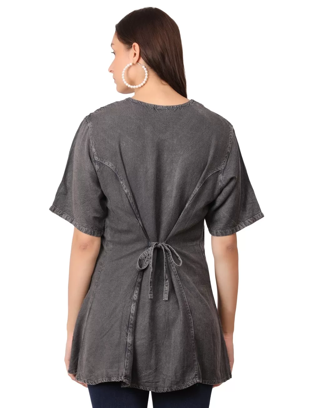 D-02 : Embroidered Button Up Top