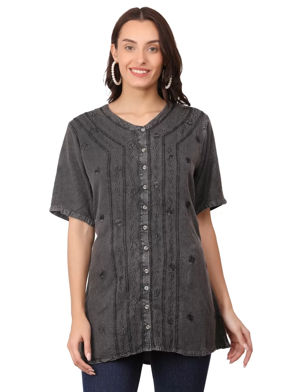 D-02 : Embroidered Button Up Top