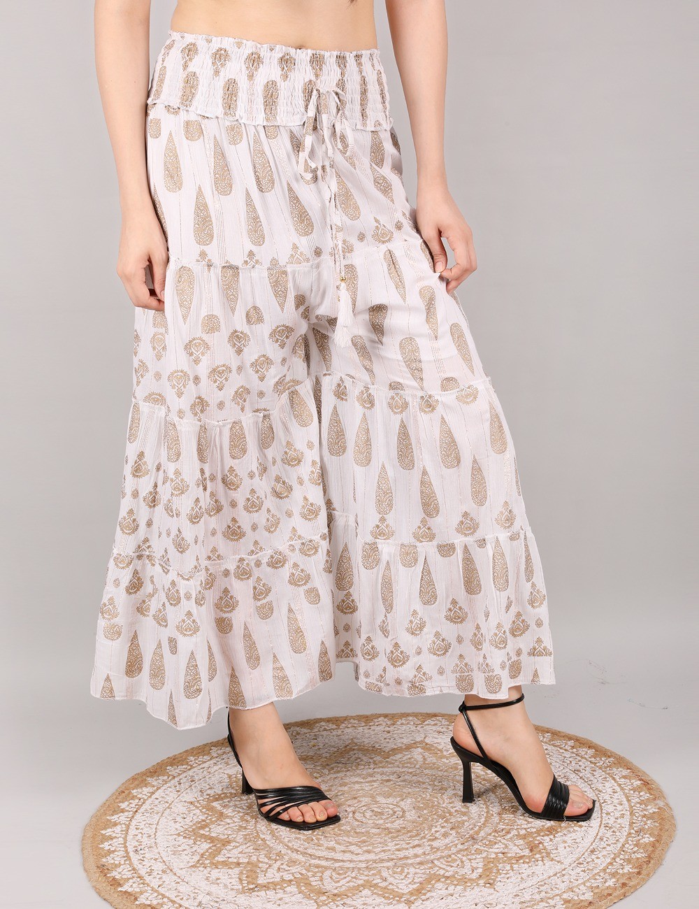 LI-02 : Stretchable Waist Paisley Print Palazzo