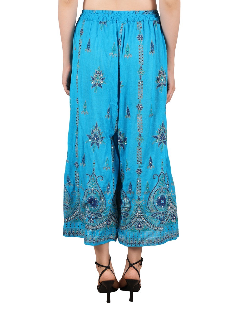UT-03 : Pattern Printed Trousers