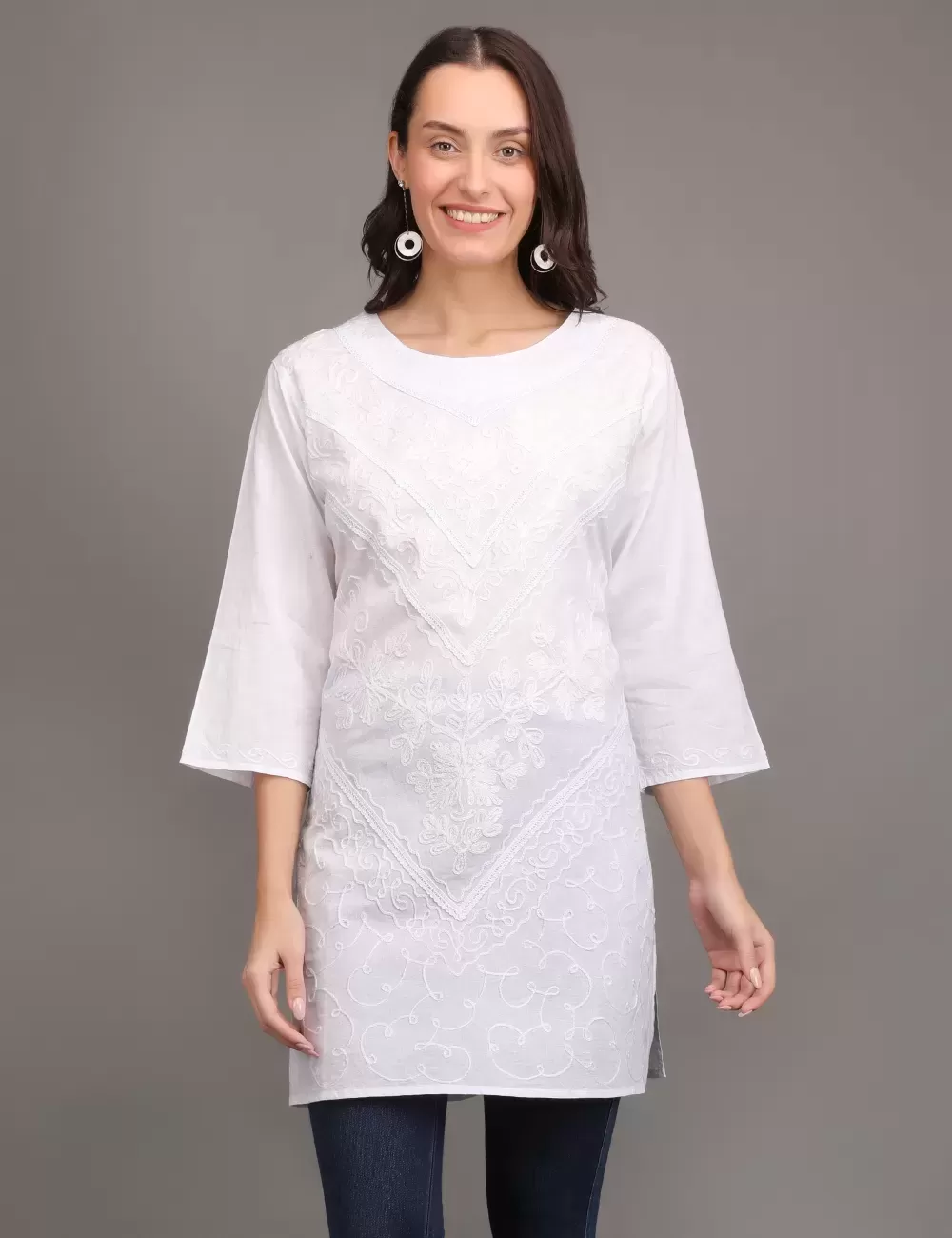 M-02 : Embroidered White Tunic