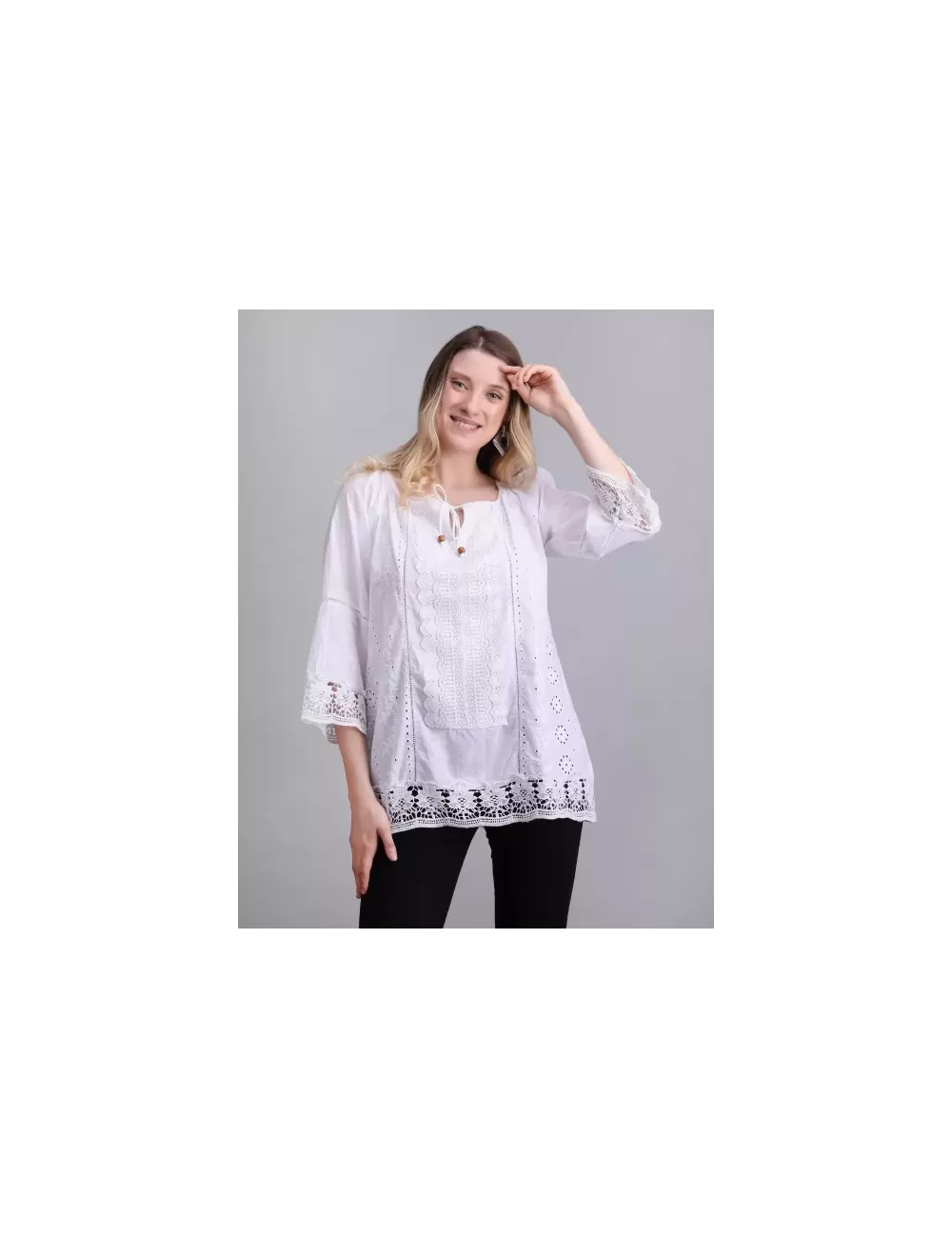 M-15 : Cotton Lace Top