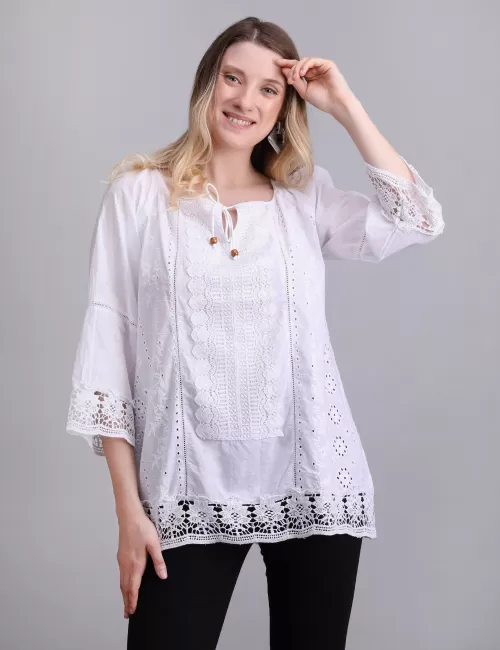 M-15 : Cotton Lace Top