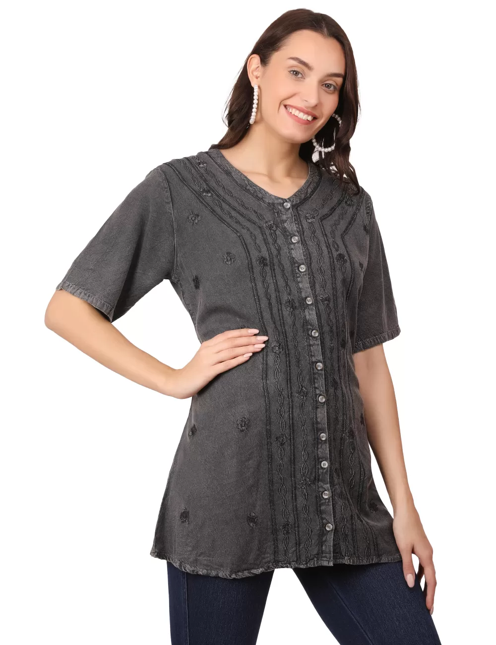 D-02 : Embroidered Button Up Top